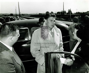 Image description is not available for 1994.255